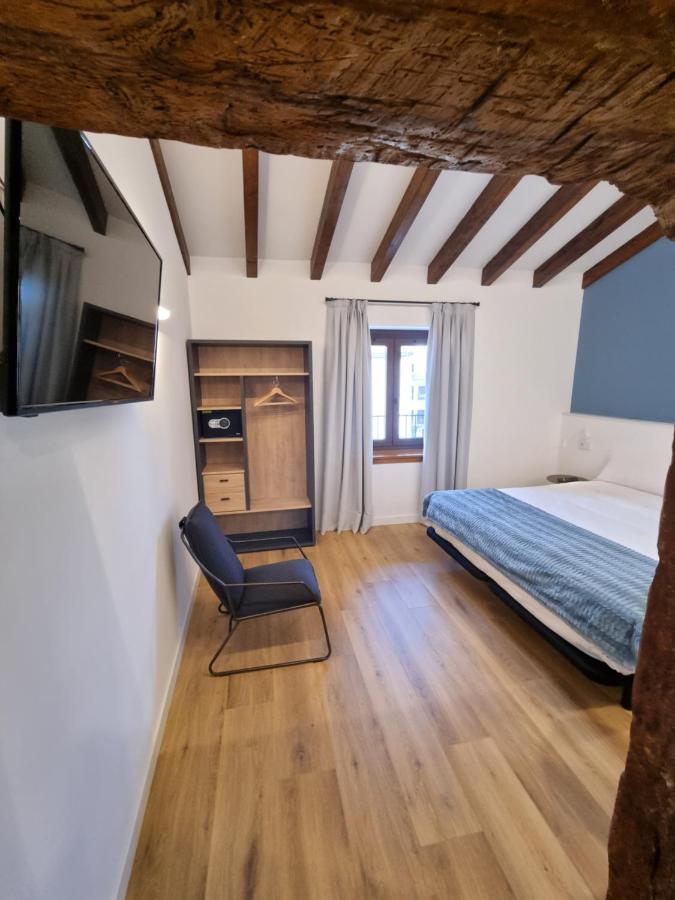 Hostal La Rua 艾丝黛拉 外观 照片
